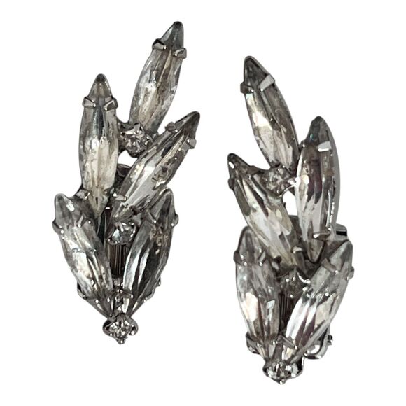 Vintage Rhinestone Earrings Silver Tone Prong Set Crystal Formal Bridal Clip 9U - Picture 2 of 6